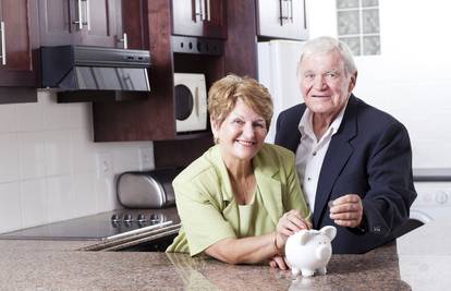 Umirovljenici kredit moraju vratiti do navršene 75. godine?
