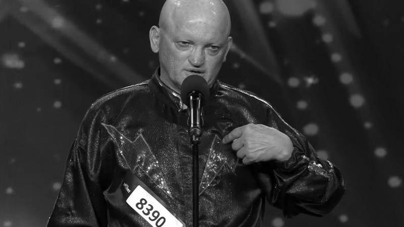 Umro Biba Struja: Bio je i u Supertalentu. Kroz tijelo je provodio struju, bio senzacija