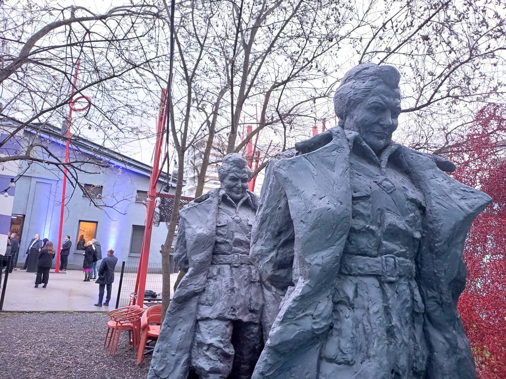 Herman o kipu Jovanke i Tita: Okrenuli su nam leđa. Unutra je Tuđman, valjda im ne odgovara