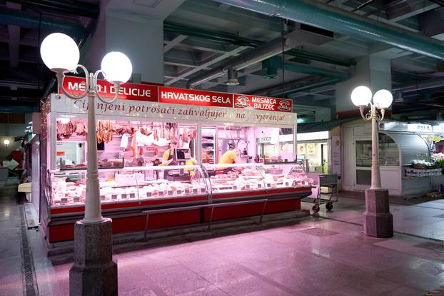 Zagreb: Unutarnji dio tržnice Dolac ponovno radi