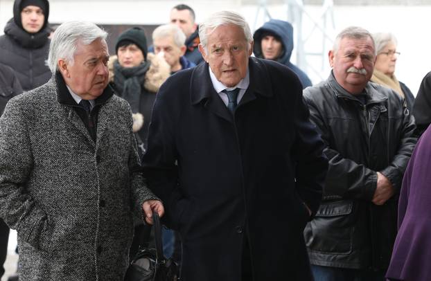 Zagreb: Sprovod Marijana Čerečeka na Stenjevačkom groblju