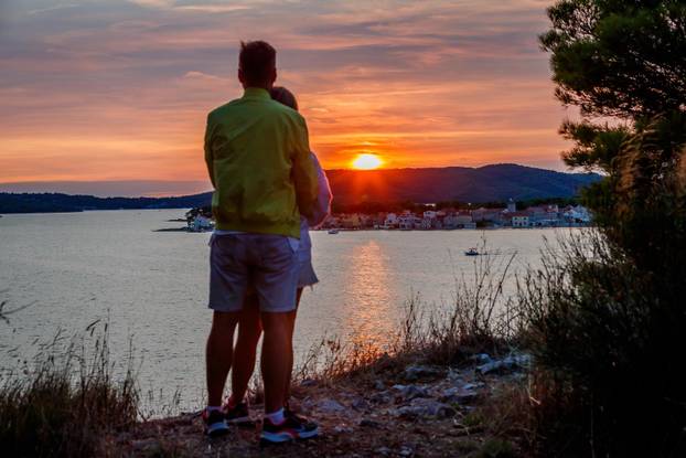 Zalazak sunca iznad Krapnja