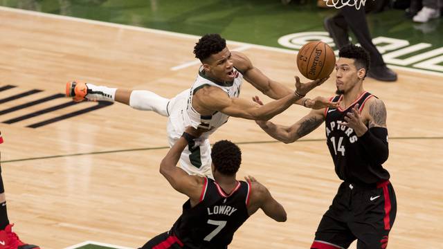 NBA: Playoffs-Toronto Raptors at Milwaukee Bucks