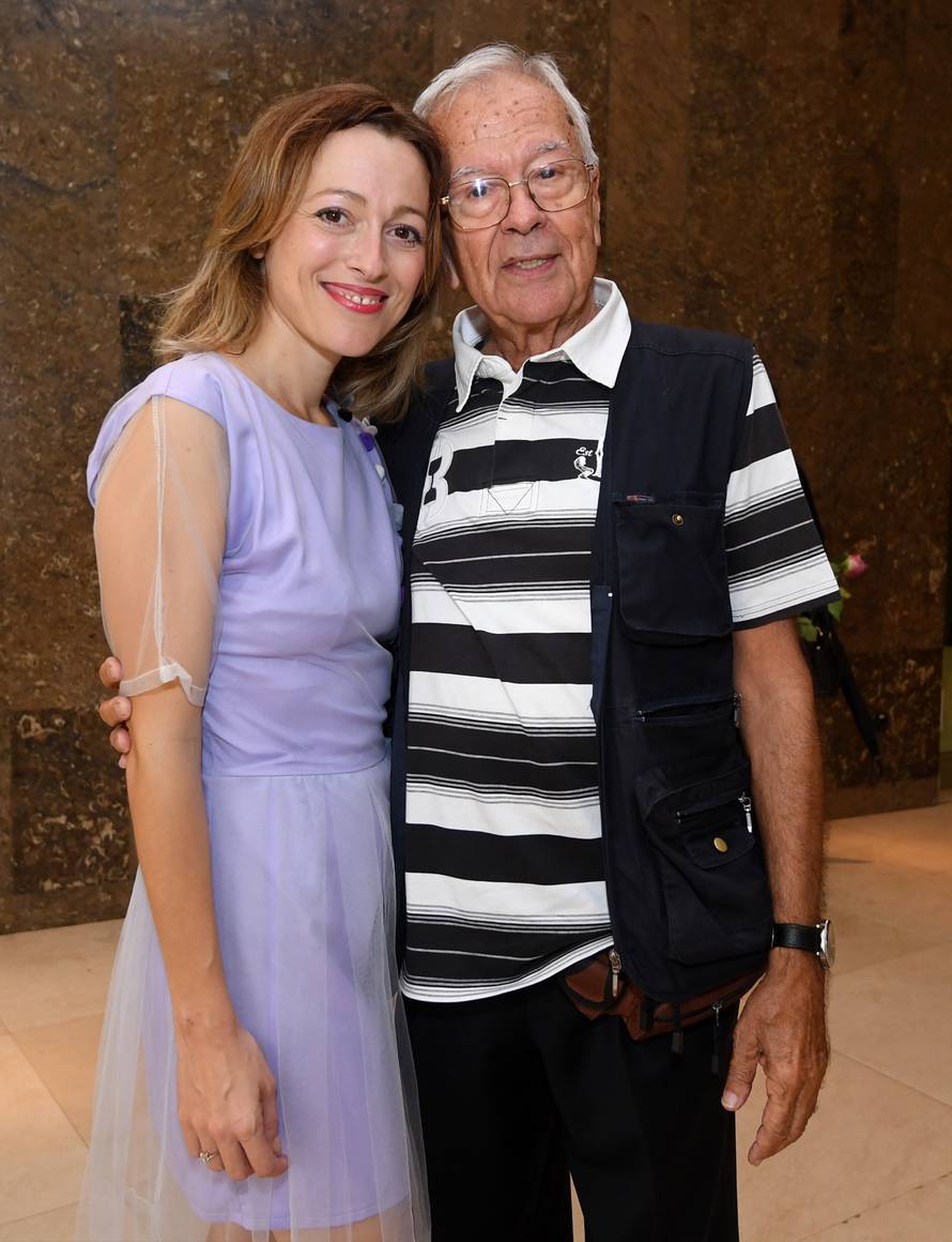 Hrvoje Hegedušić pjevat će na ČAnsonfestu. Nastupa i Šajeta