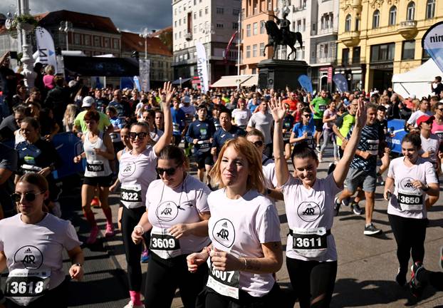 Zagreb: Start Garmin 10k utrke u sklopu 30. Zagrebačkog maratona na kojem je bio i Valent Sinković