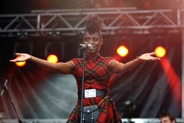 Zagreb:  T-mobile INmusic festival,  Morcheeba