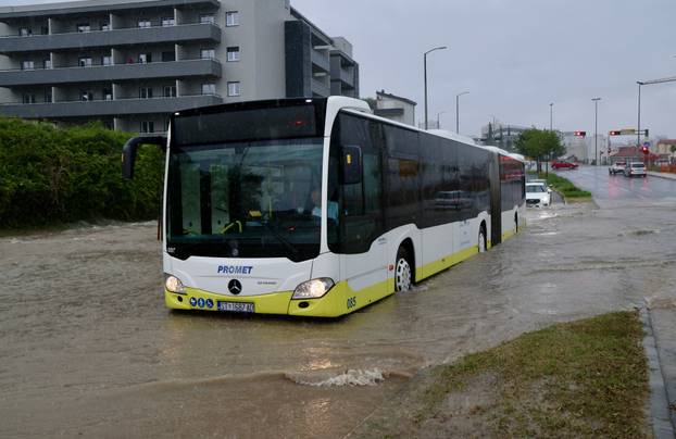 Split: Prometni kolaps zbog kiše