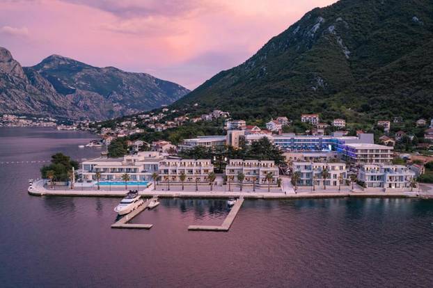 FOTO Brojni Hrvati hrle u ovaj resort s razlogom: Ima pogled na najljepši zaljev Europe