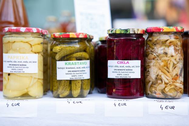 Zagreb: Manifestacija "100% Zagorsko" na Europskom trgu