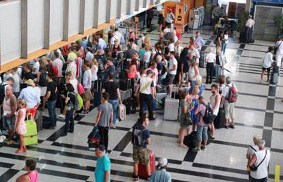 Rekord: Kroz zračnu luku u Splitu prošlo 27.000 putnika