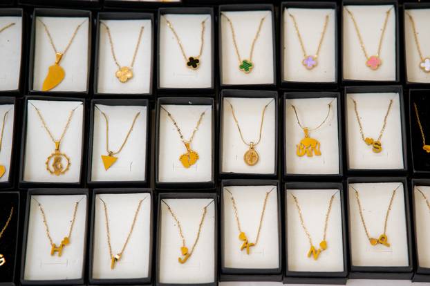 Zagreb: Manifestacija "100% Zagorsko" na Europskom trgu