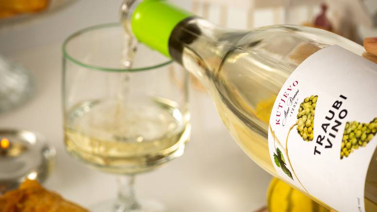 Kutjevo Traubi – Aromatizirano piće na bazi vina za slatke trenutke