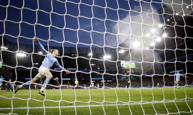 FA Cup - Quarter-Final - Manchester City v Burnley