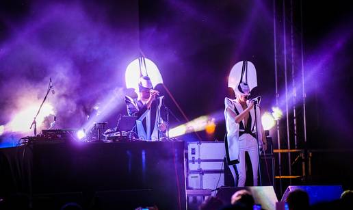 Nipplepeople će biti predgrupa Grace Jones  u pulskoj Areni