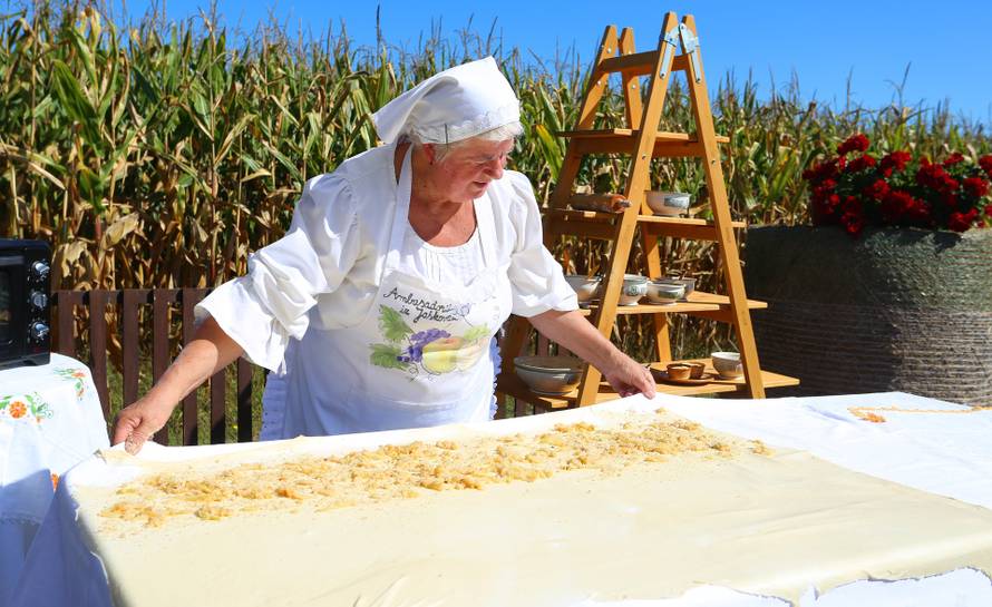 ŠtrudlaFest traje cijeli tjedan: Kušajte najbolje štrudle, a donosimo vam i odličan recept