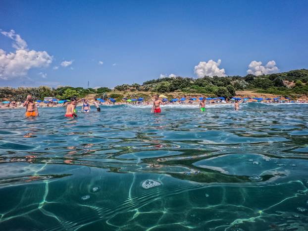 Lumbarda: Pjesčana plaža Pržina na južnoj strani Korčule 