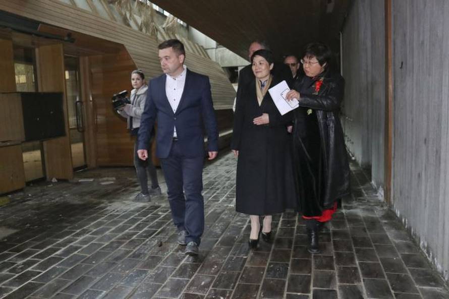 'Zainteresirana sam za kupnju Političke škole u Kumrovcu'