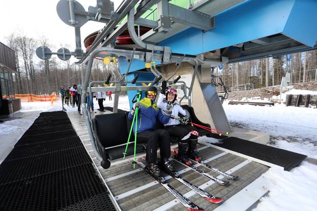 Nova žičara na Platku danas počela s radom, stajala je 4,8 milijuna eura