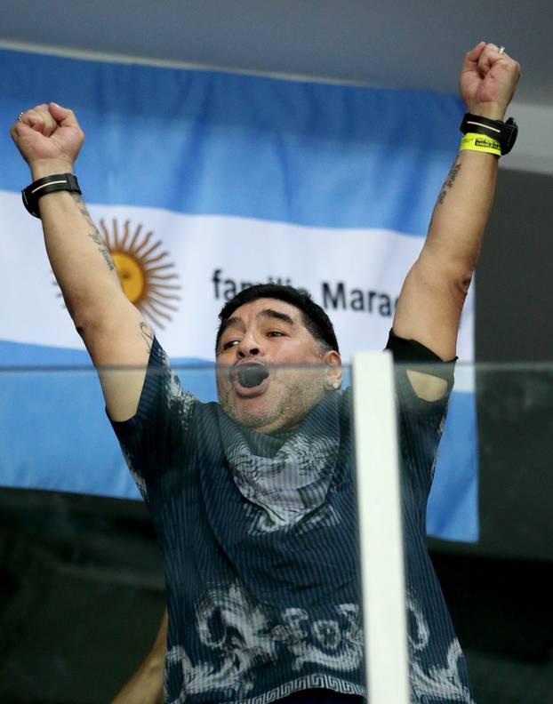 25.11.2020. Umro je veliki Diego Armando Maradona
