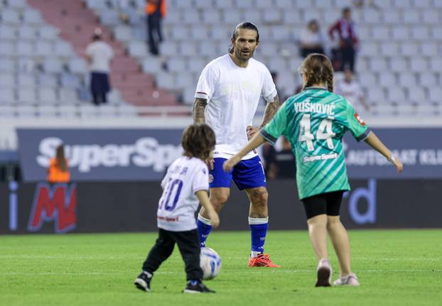 Split: Marko Livaja sa sinom i kćeri nakon utakmice