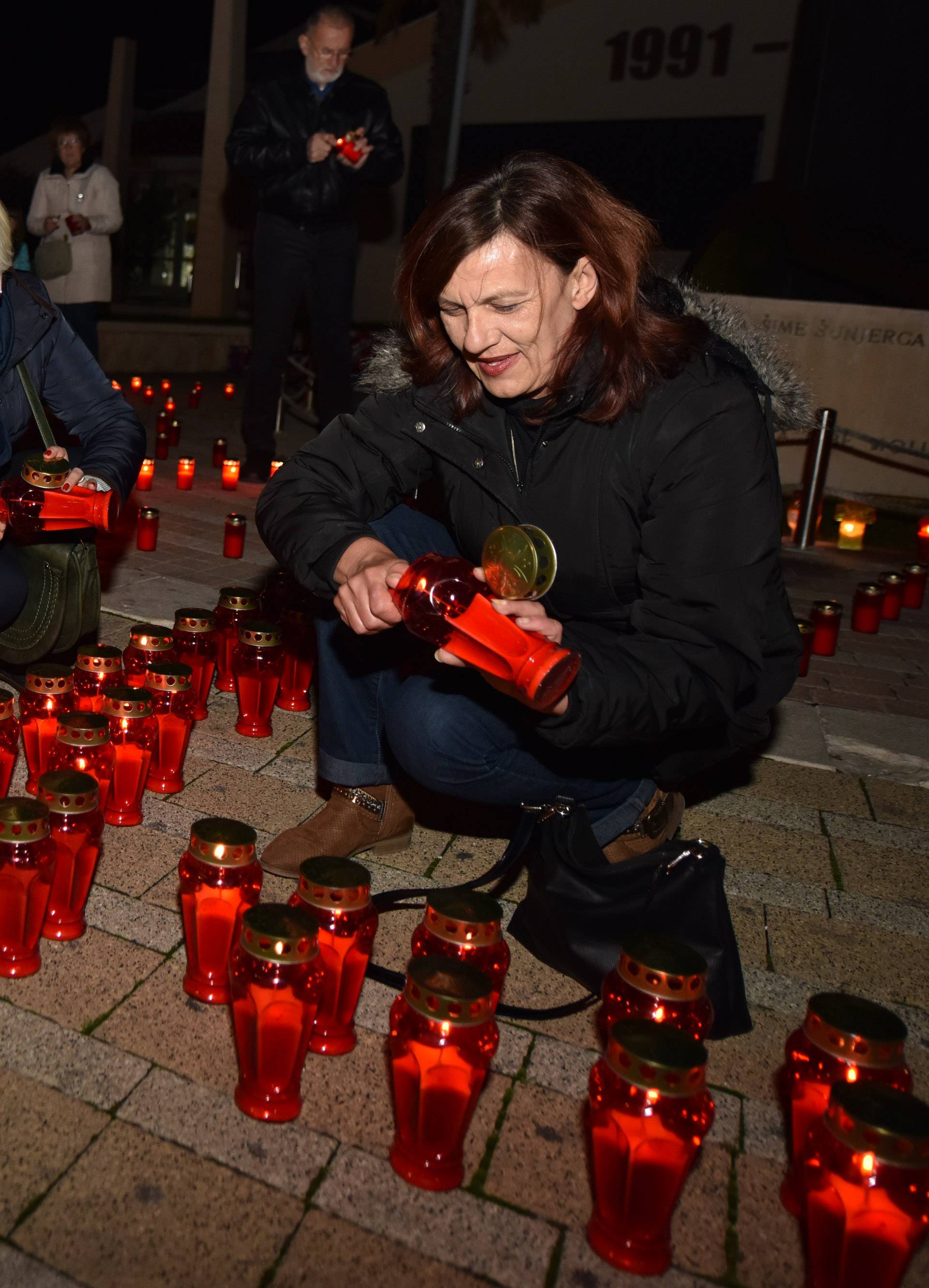 Predsjednica stigla u čizmama kakve su nosili hrabri branitelji