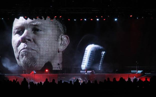 ARHIVA - 2010. Zagreb: Metallica na Hipodromu oduševila preko 30 tisu?a fanova, a kiša je lijevala kao iz kabla