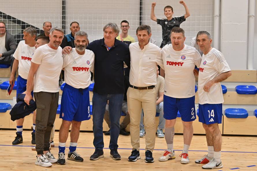 Makarska: Donatorska utakmica veterana Hajduk - Dinamo za Mladena Bartolovića