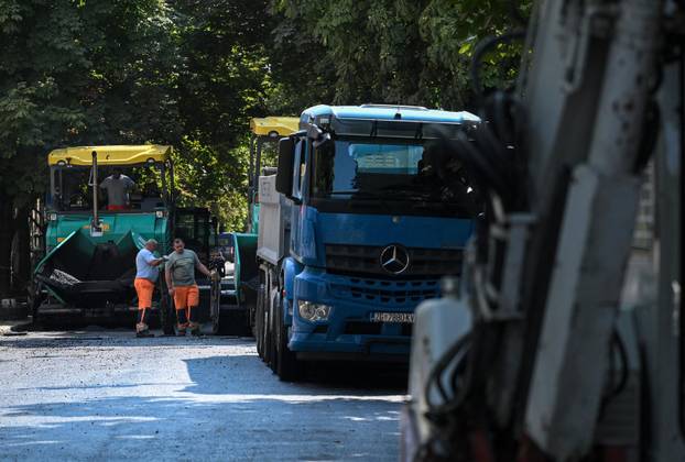 Zagreb: Obnova kolnika u Prilazu Gjure Deželića