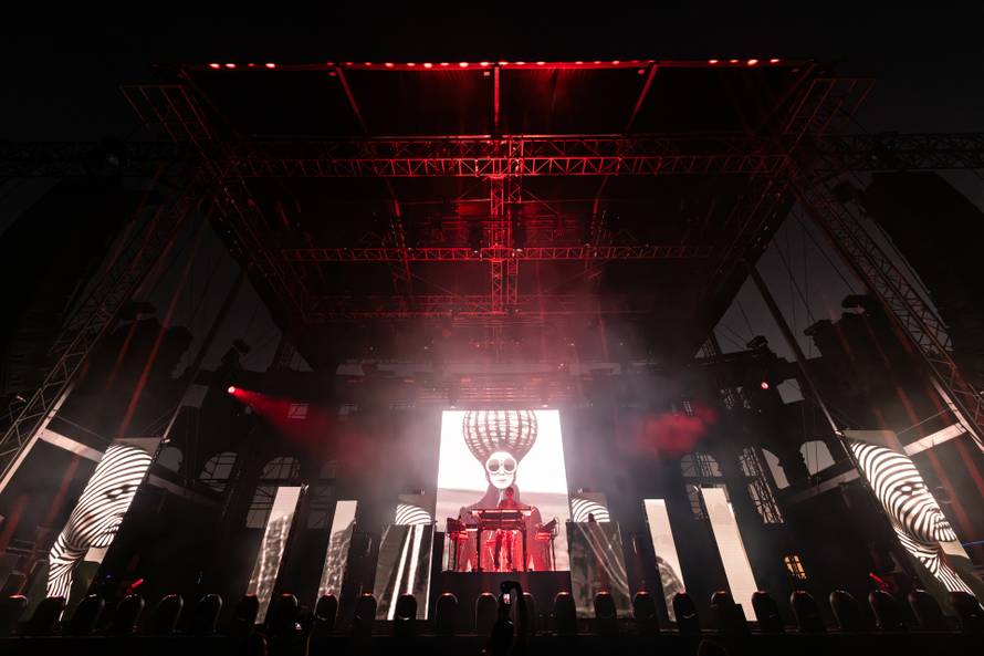 Jean-Michel Jarre dignuo Pulu na noge! 'Malo ću vas provesti kroz svoju 'kuhinju', uživajte!'