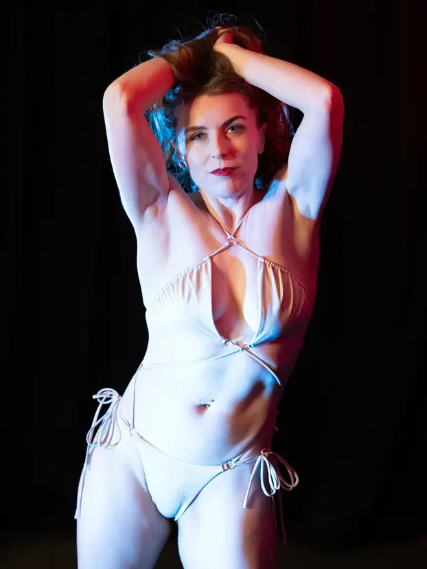 FOTO Ona je najbolja irska pole dance plesačica: Pogledajte što sve može sa svojim tijelom...