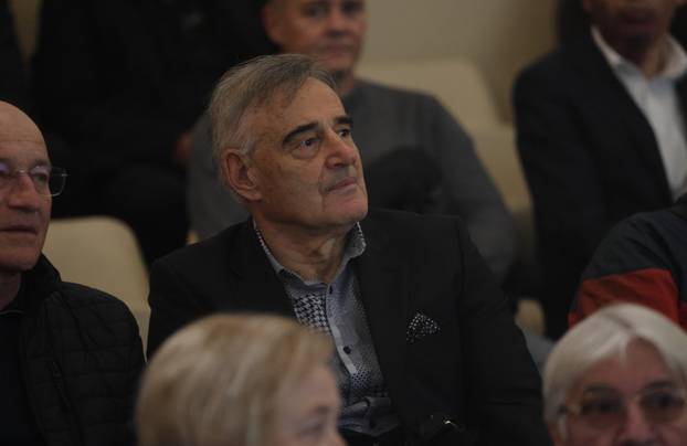 Split: Komemorcija za Juricu Gizdića, novinara i Hajdukovog kroničara