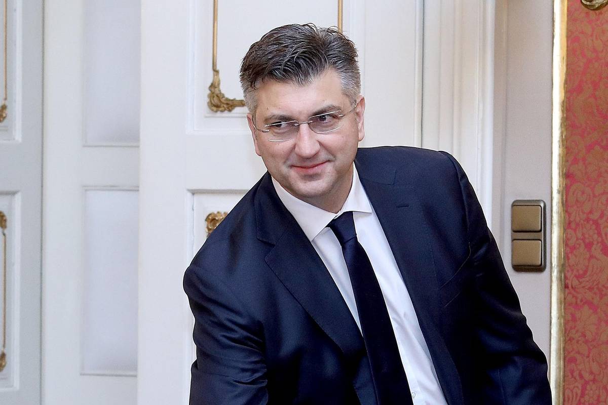 Plenković: "Don Grubišić je bio cijenjen među vjernicima"