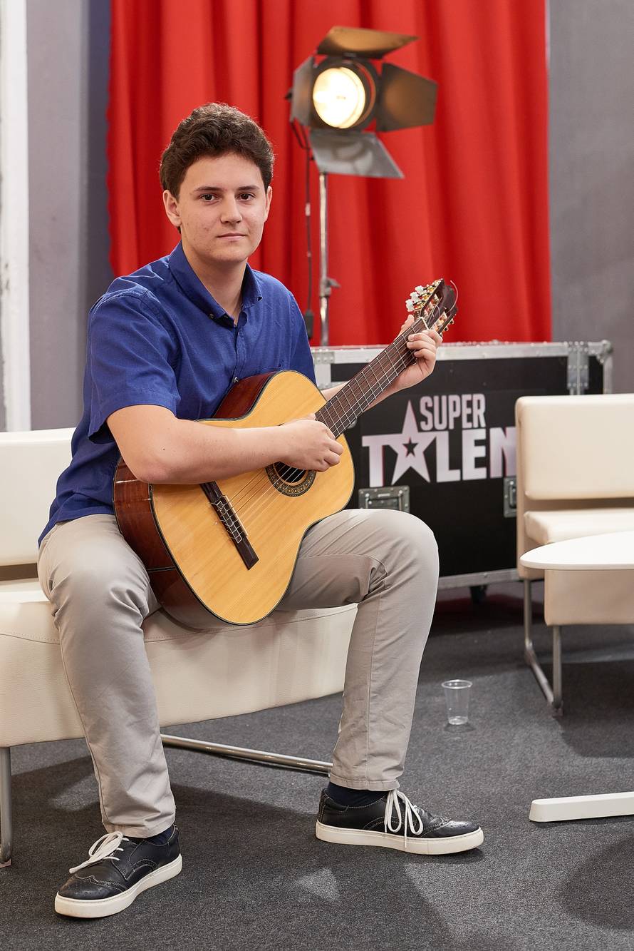 Peti zlatni gumb: Plesna grupa 'Dance Queen' ide u polufinale