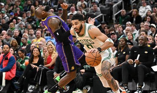 Boston dobio Lakerse i prekinuo im niz od osam pobjeda! Tatum briljirao i izjednačio LeBrona