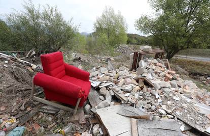 Kreću sanacije ilegalnih odlagališta u Samoboru i Pazinu