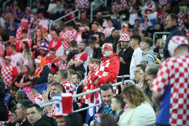 Navijači spremni za utakmicu Hrvatske i Islanda na Svjetskom rukometnom prvenstvu 