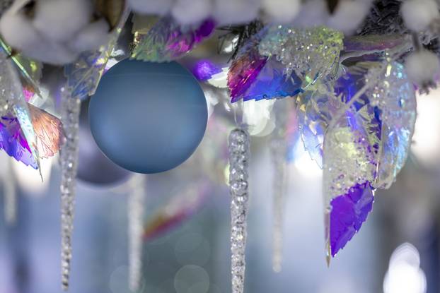 Božićni tramvaj uveseljavat će putnike u Osijeku 