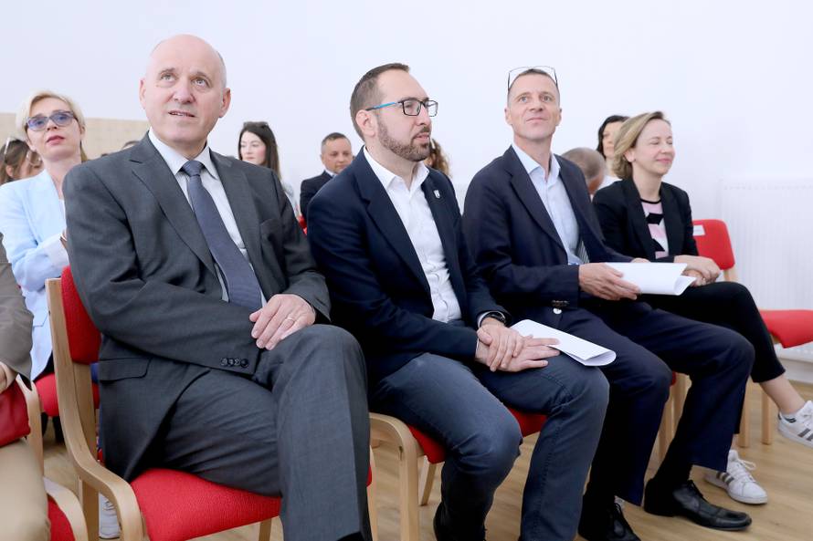 Zagreb: Otvorena obnovljena Glazbena skola Blagoja Berse