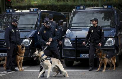 Troje uhićenih u Španjolskoj: Novačili radikale i slali ISIL-u