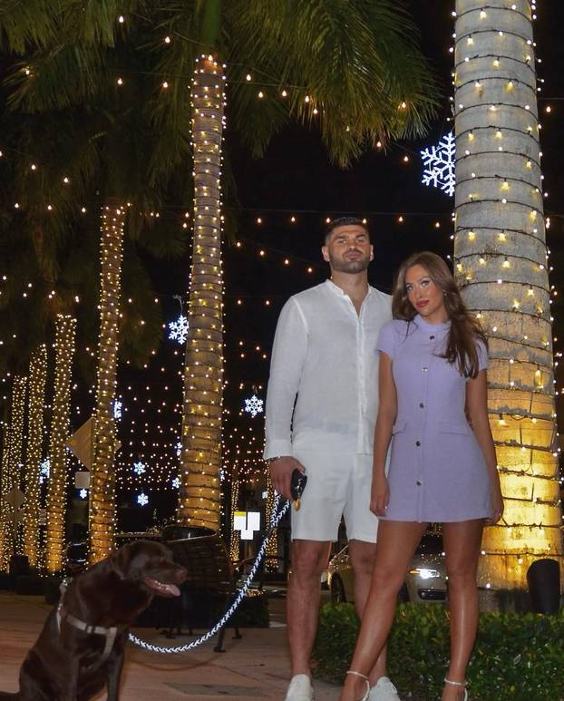 FOTO Ovo je ljepotica koja je osvojila srce Filipa Hrgovića. Od početka stoji uz 'El Animala'...