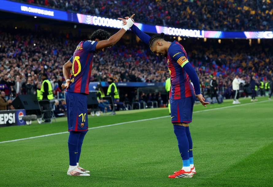 UEFA Champions League - Round of 16 - Second Leg - FC Barcelona v Newcastle United