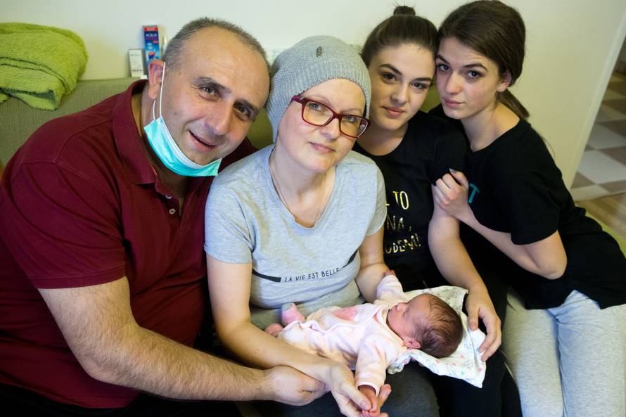 'Marija je Božji dar, rodila sam i odmah su mi operirali tumor'