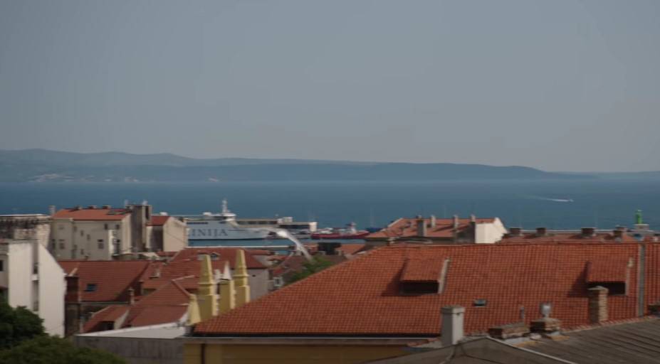Netflixov film sniman u Splitu pun je grešaka: 'Oscar glumici koja je uronila kod Matejuške'