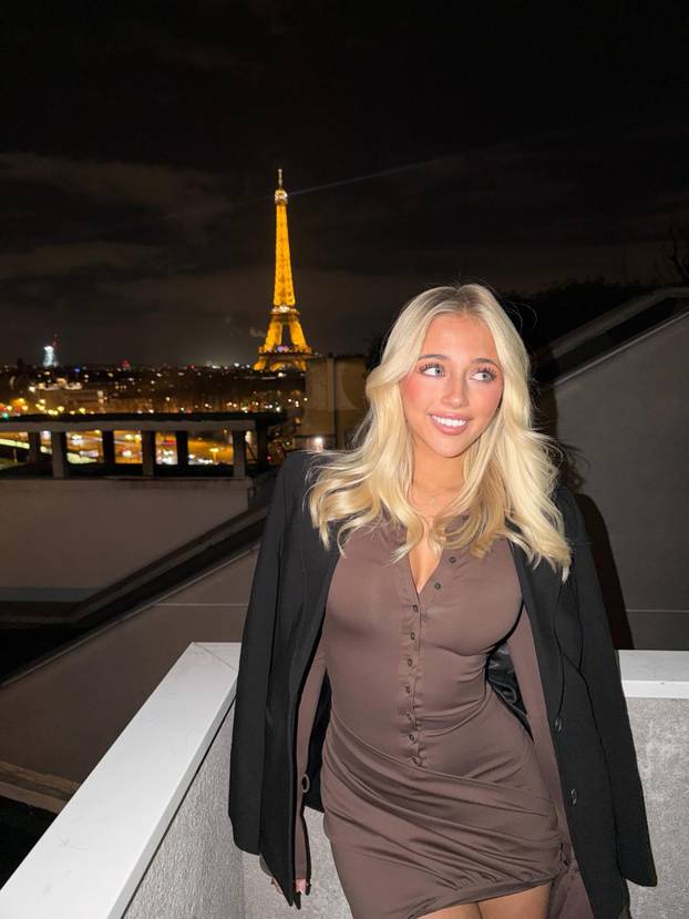 FOTO Bujna plavuša zavela je Vuškovićeva budućeg suigrača