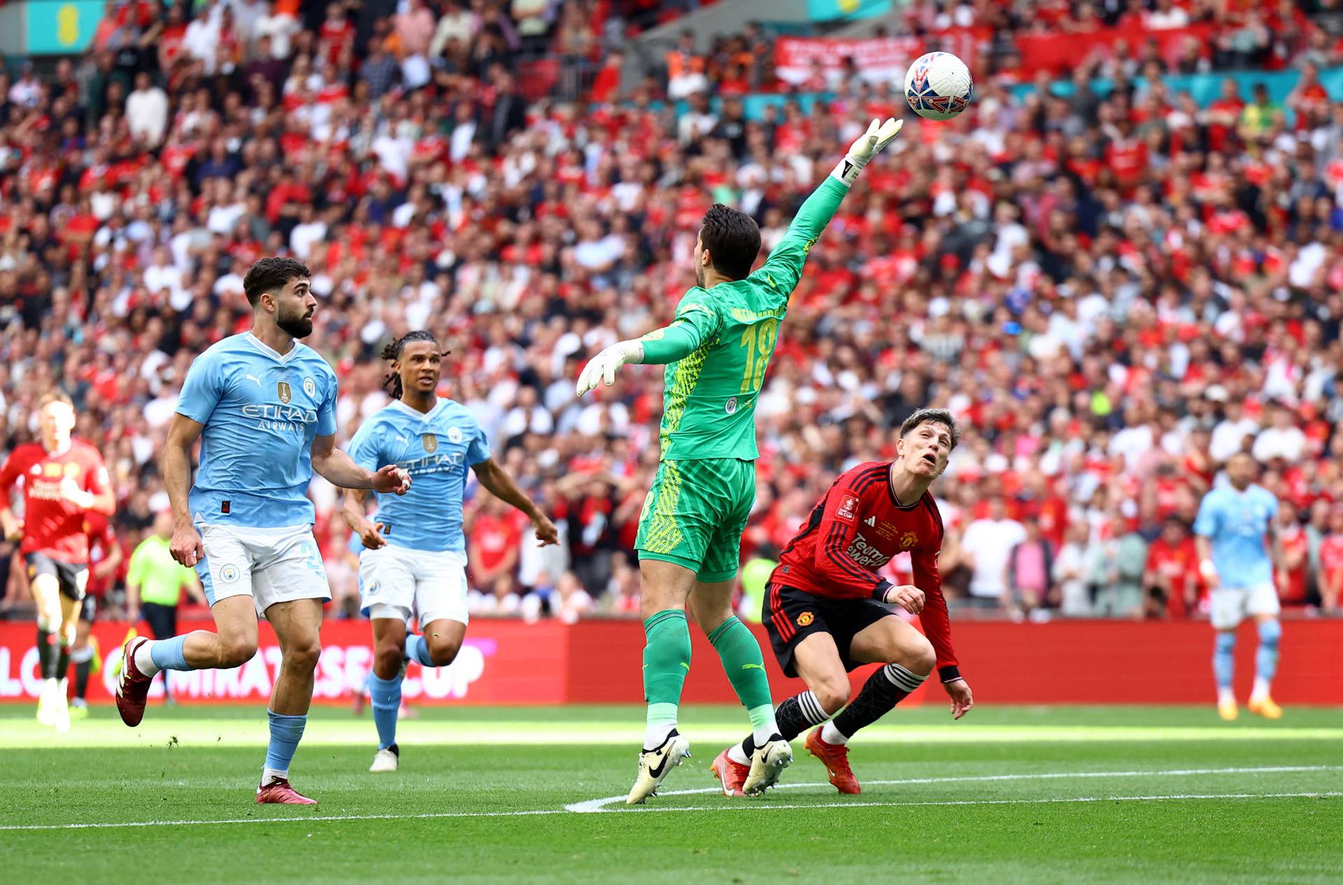 FA Cup - Final - Manchester City v Manchester United