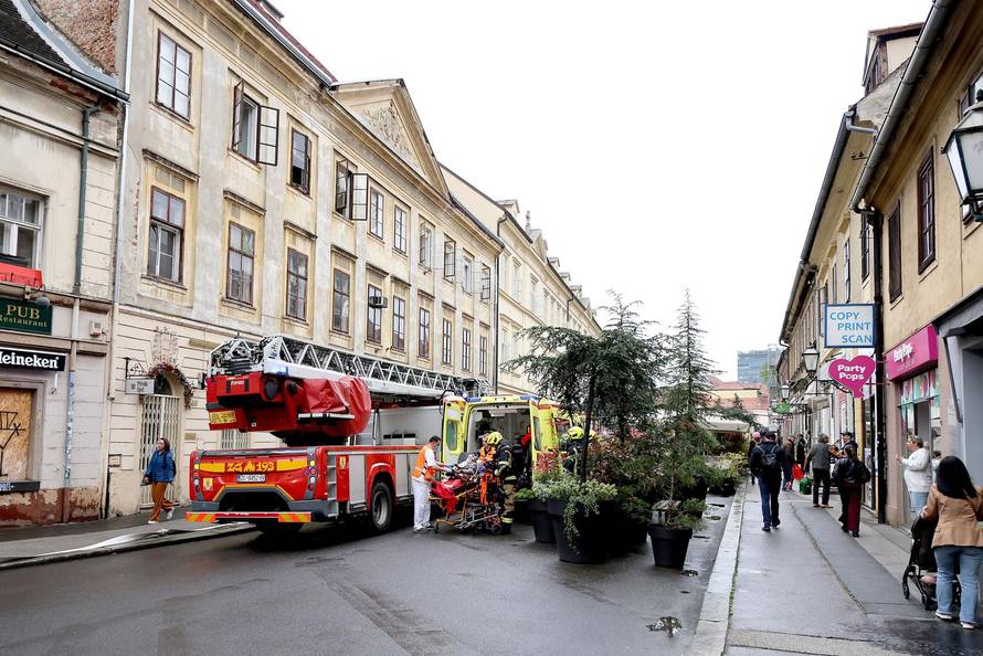 Zagreb: Požar stana u Vlaškoj