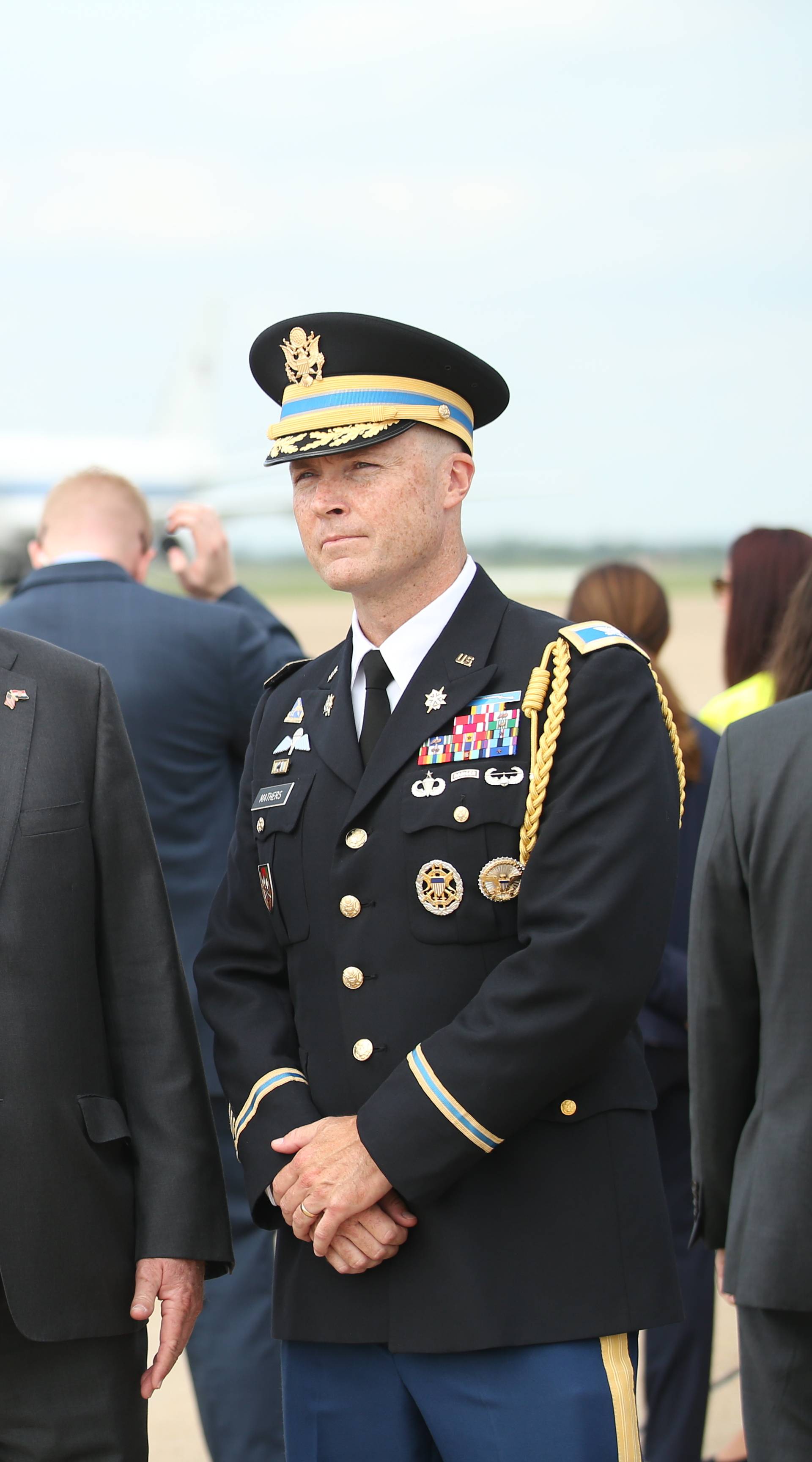 Američki general u Hrvatsku stigao u avionu za apokalipsu