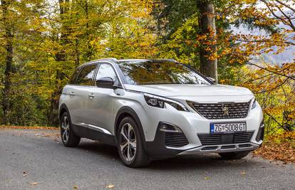 Peugeot 5008 uzeo najbolje od brata i fascinira tehnologijama