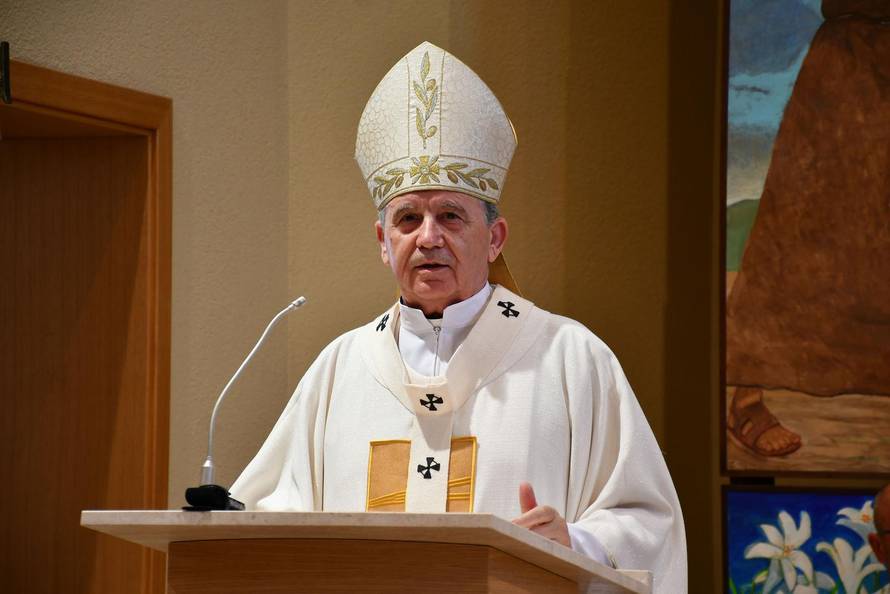 'Hvala dragome Bogu, naša župa je dobila moći sv. Ante iz Padove i svetog pape Pia X.'