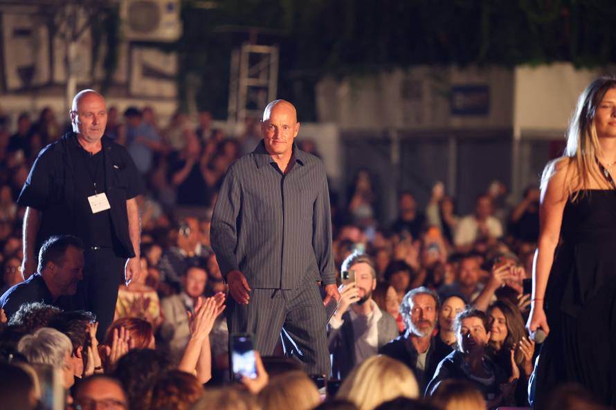 Sarajevo: Woody Harrelson primio nagradu Počasno Srce Sarajeva na 32. Sarajevo Film Festivalu